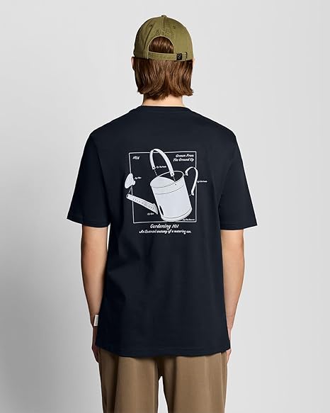 LYLE & SCOTT CAN WATERING PRINT T SHIRT
