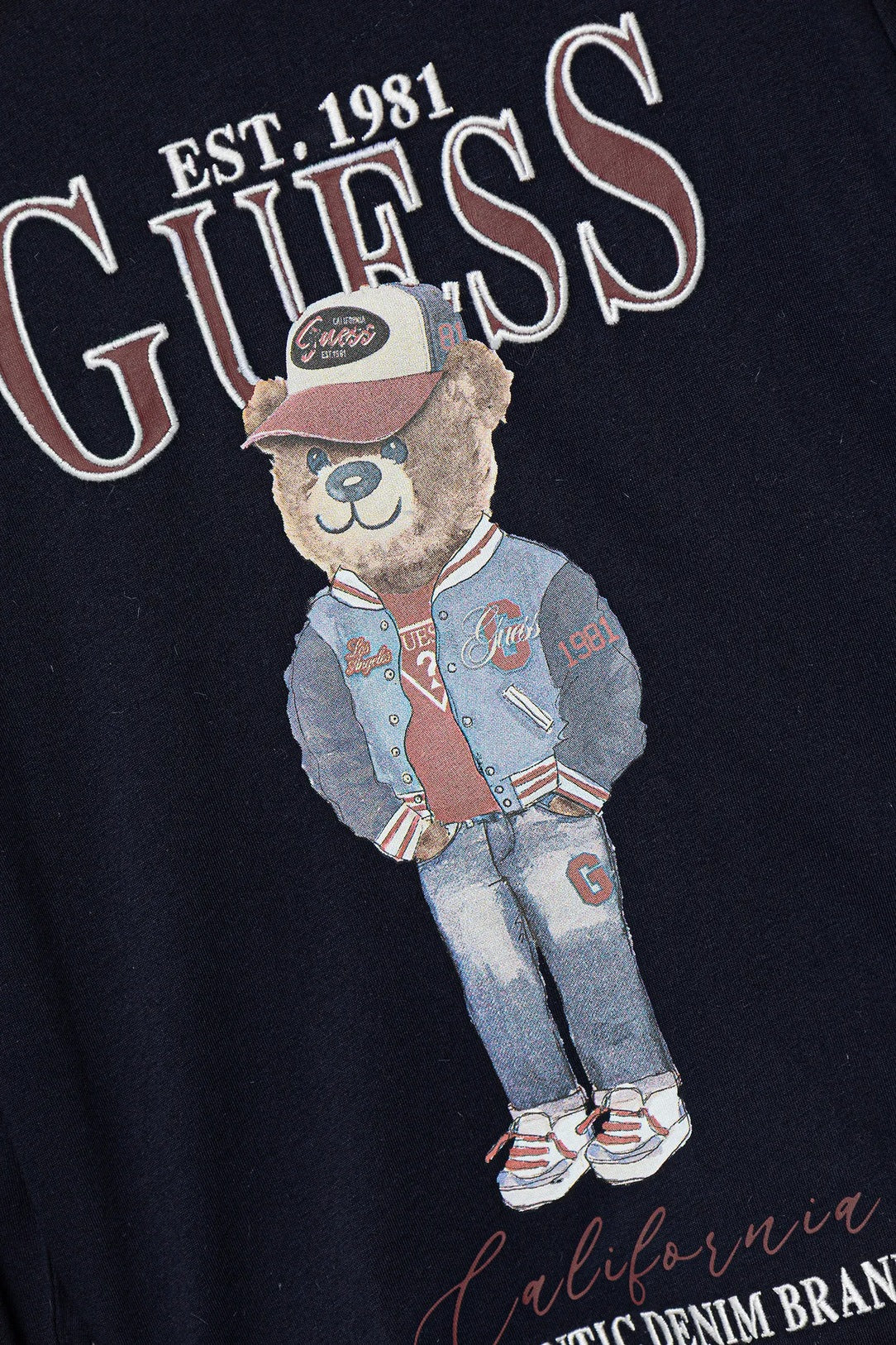 GUESS BEAR EMBROIDERY LS T SHIRT