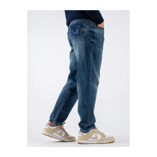 GIANNI LUPO DAD OVERSIZED JEAN WITH USED EFFECT