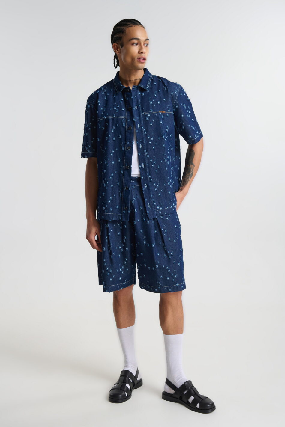 P/COC DENIM DISTRESSED BERMUDA