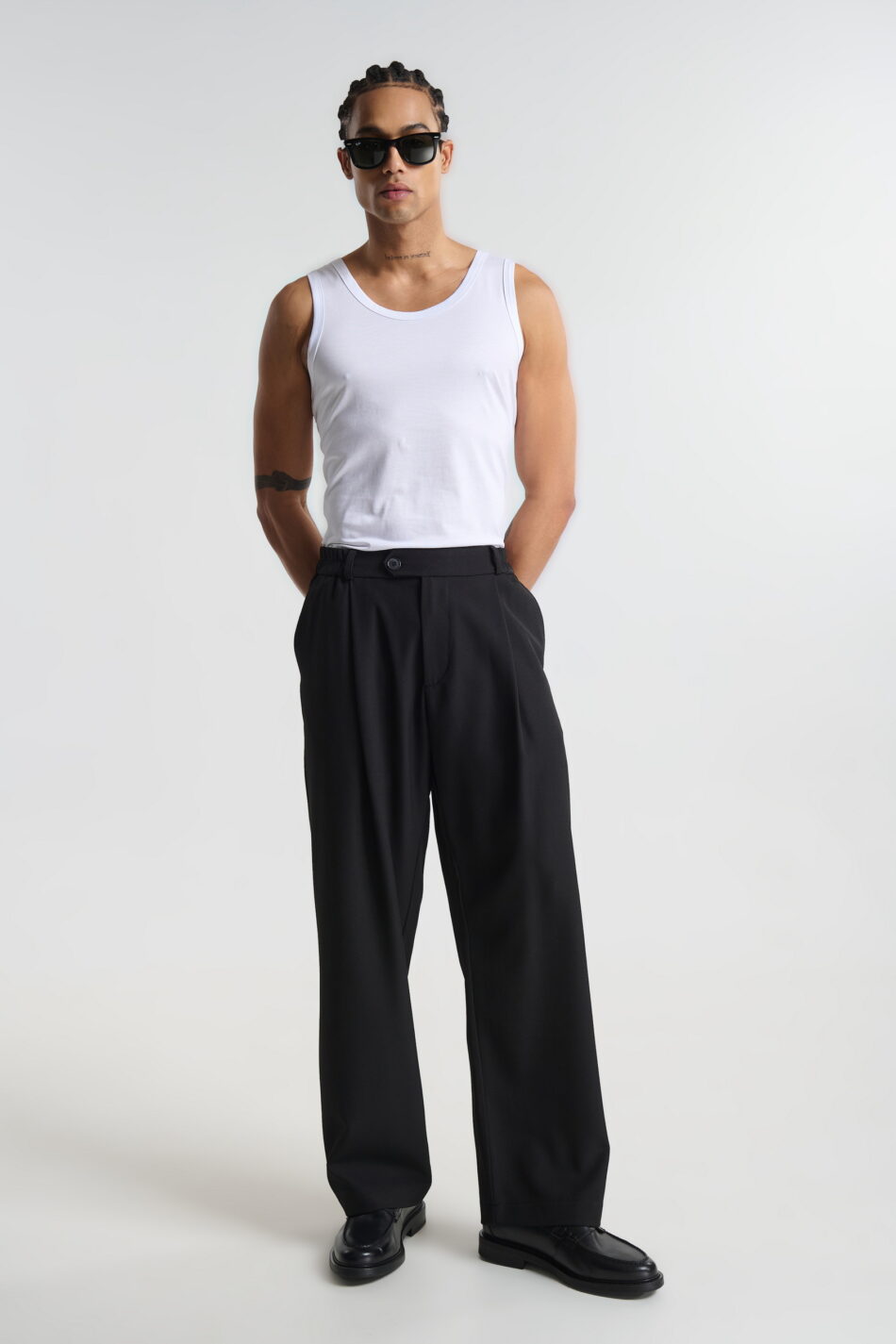 P/COC LINEN PANTS WITH PLEATS AND ELASTIC WAIST