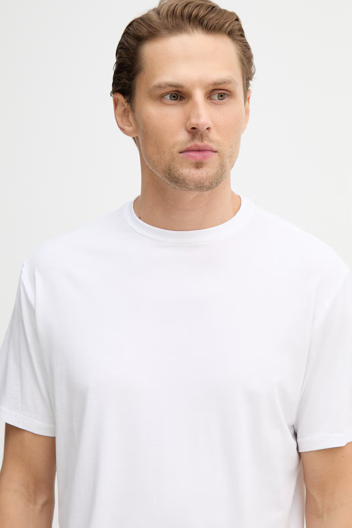 GUESS SLIM T SHIRT