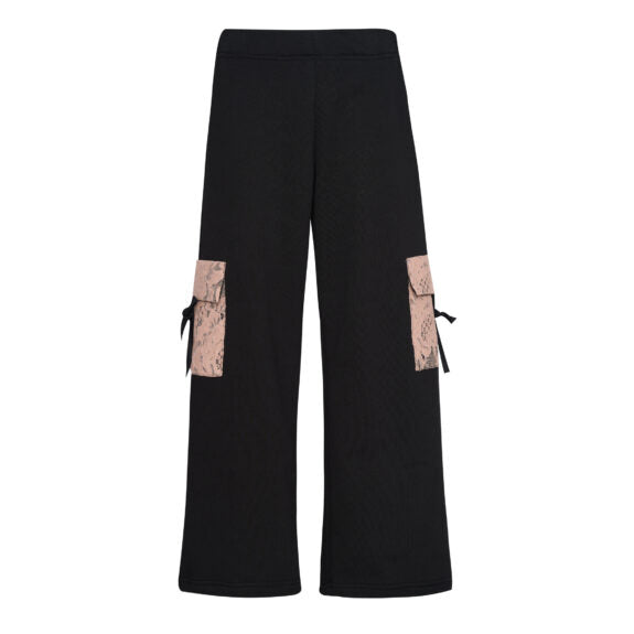 TWO IN A CASTLE ENGRAVED FLOWERS SET