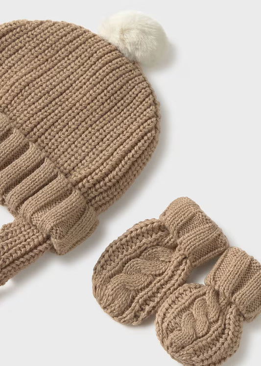 MAYORAL NEWBORN BOY KNITTED HAT AND MITTENS SET