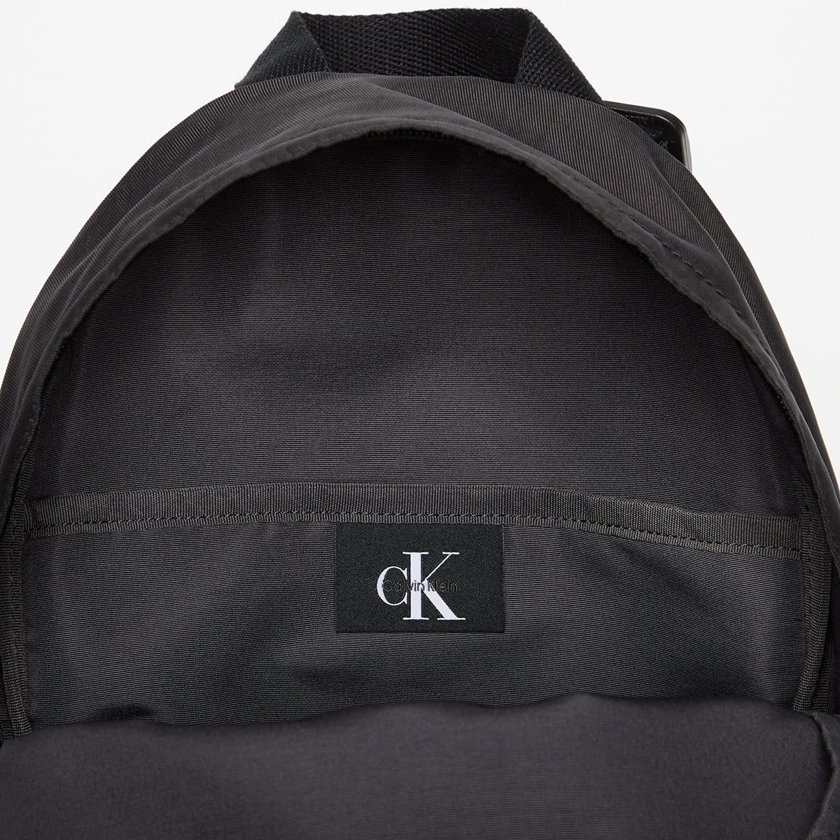 CALVIN KLEIN KIDS SOLID MONOLOGO BACKPACK