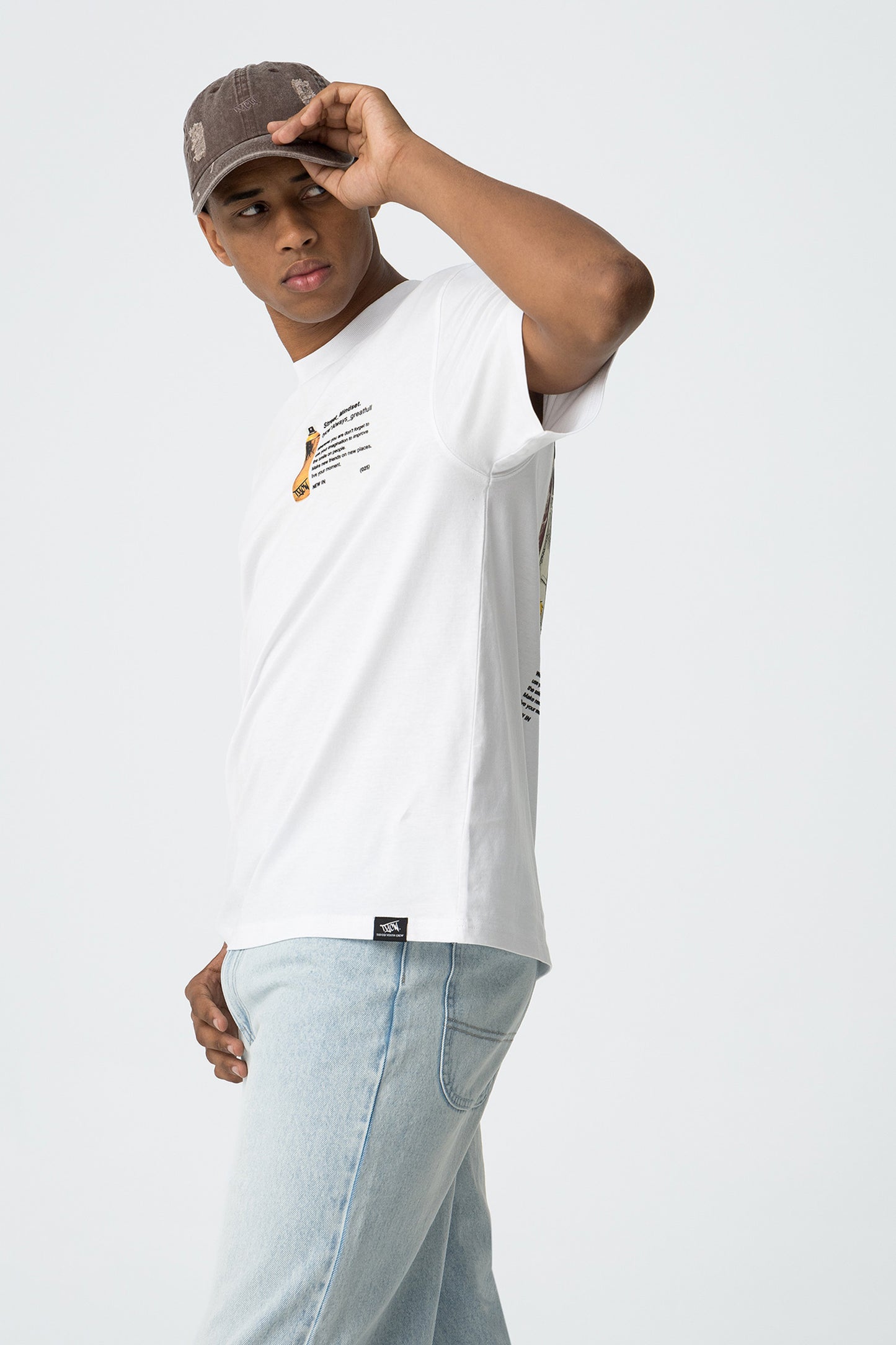 TIFFOSI RELAXED T SHIRT WITH GRAFFITI PRINT