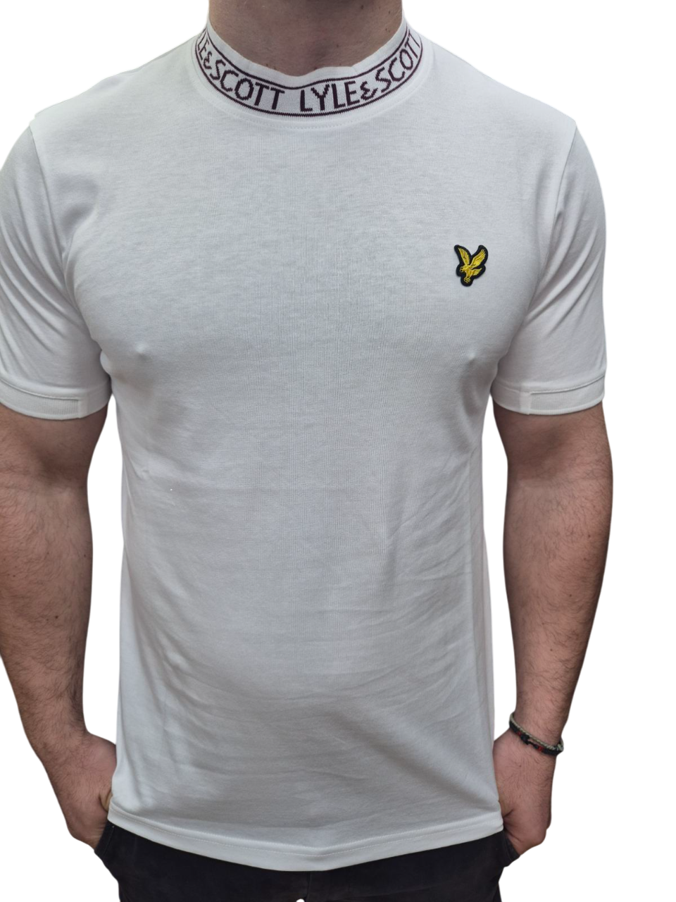 LYLE & SCOTT COLLAR LOGO RIBBED T SHIRT