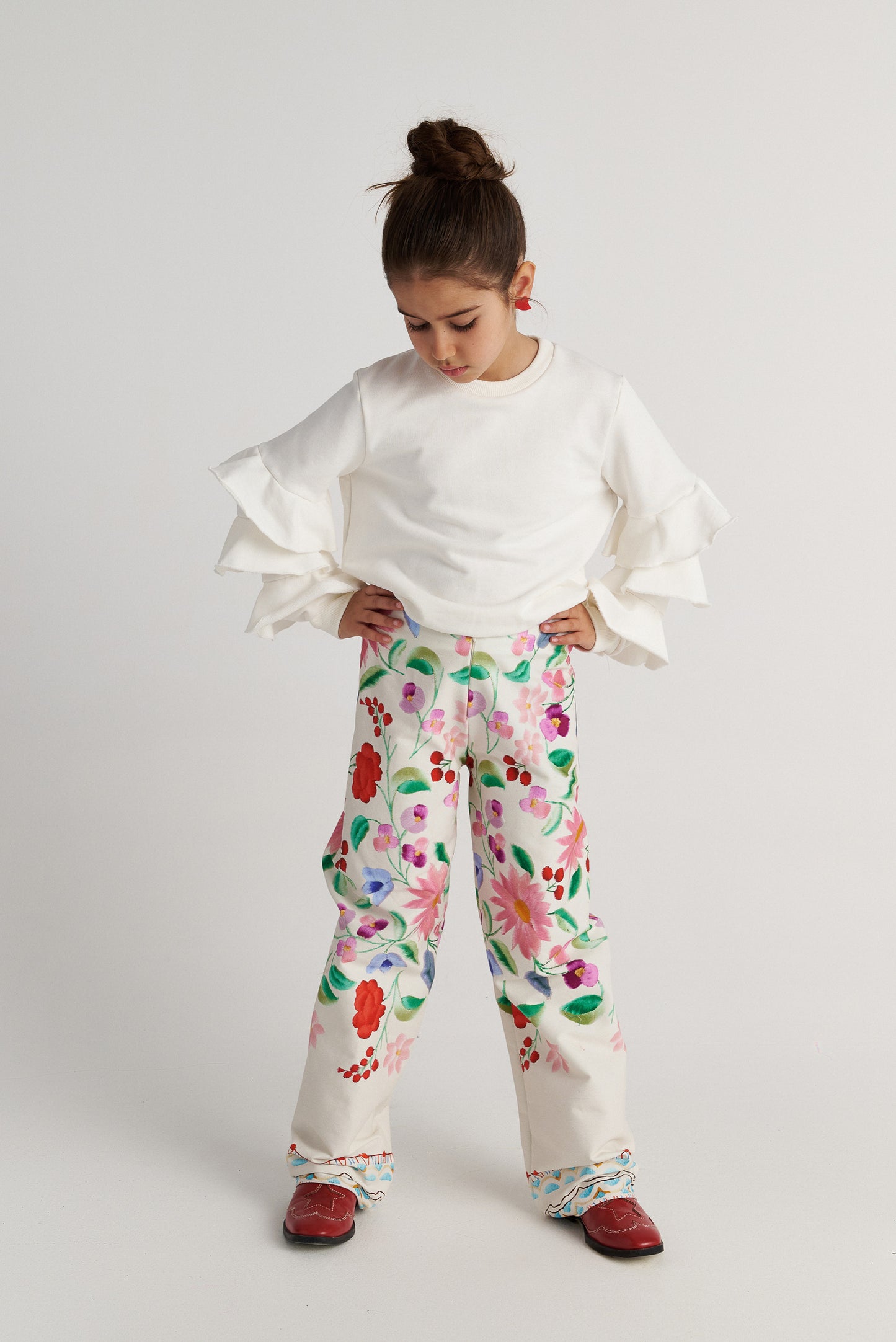 TWO IN A CASTLE HERE COMES THE SPRING ALLOVER PANTS