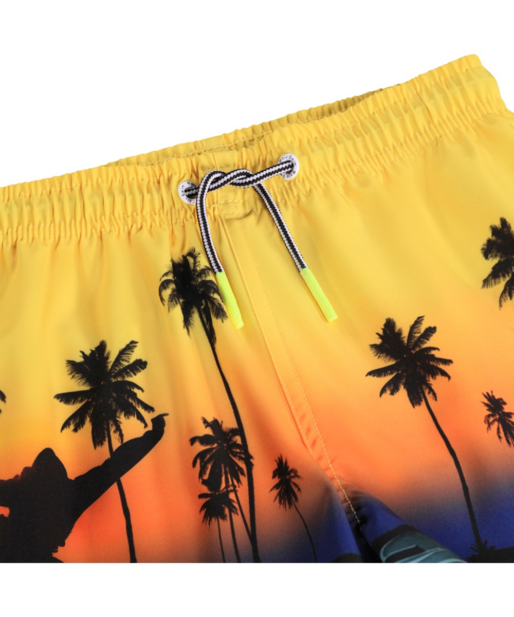 MOLO NIKO SUNSET SKATE SWIMSHORTS