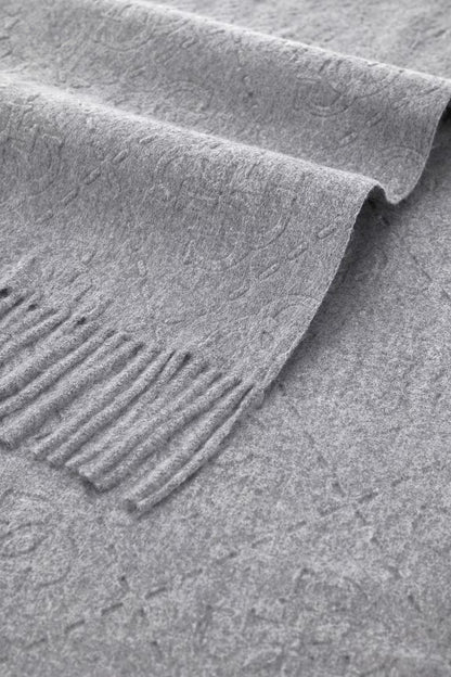 GUESS BOSTON EMBOSSED SCARF