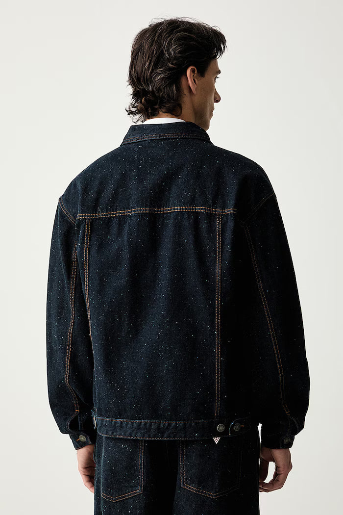 GUESS OVERSIZED DENIM TRUCKER JACKET