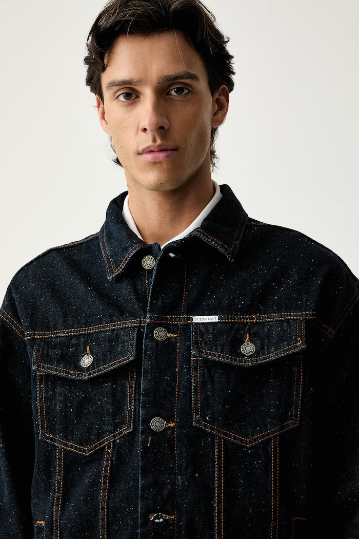 GUESS OVERSIZED DENIM TRUCKER JACKET