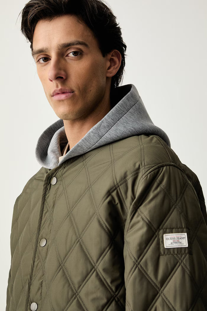 GUESS QUILTED DETACHABLE HOOD TRANSITIONAL JACKET