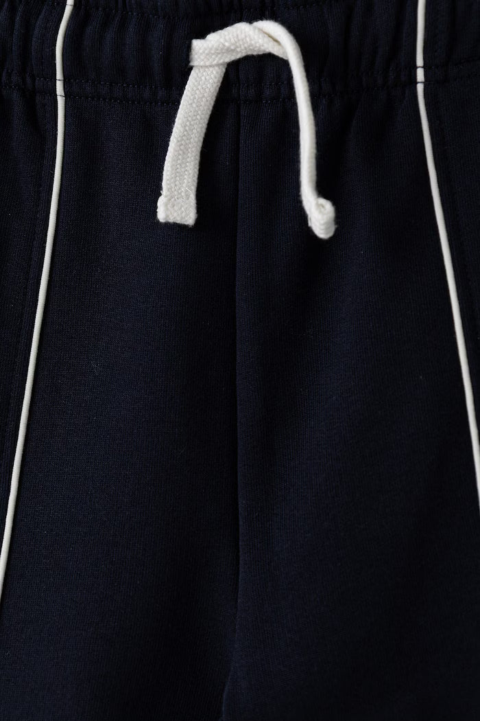 GUESS KIDS BOYS FRENCH TERRY OVERSIZE TRACKPANTS