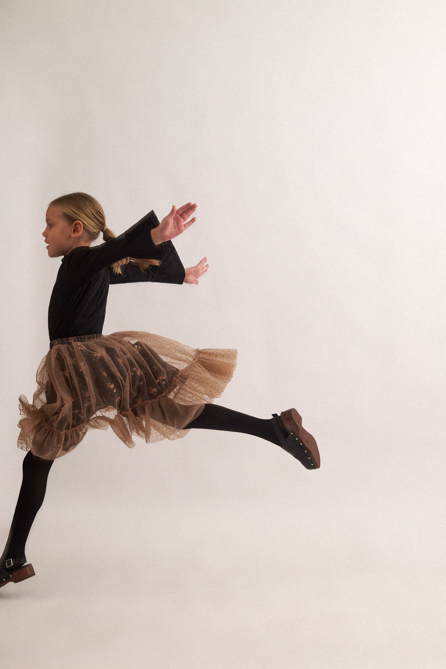 TWO IN A CASTLE ENGRAVED FLORAL TUTU SKIRT