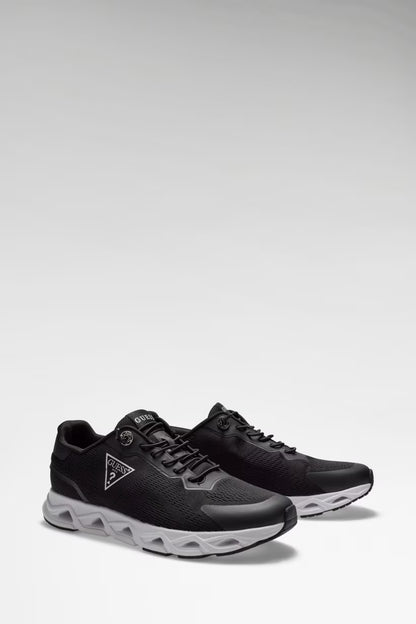 GUESS EASE SNEAKERS WITH LOGO