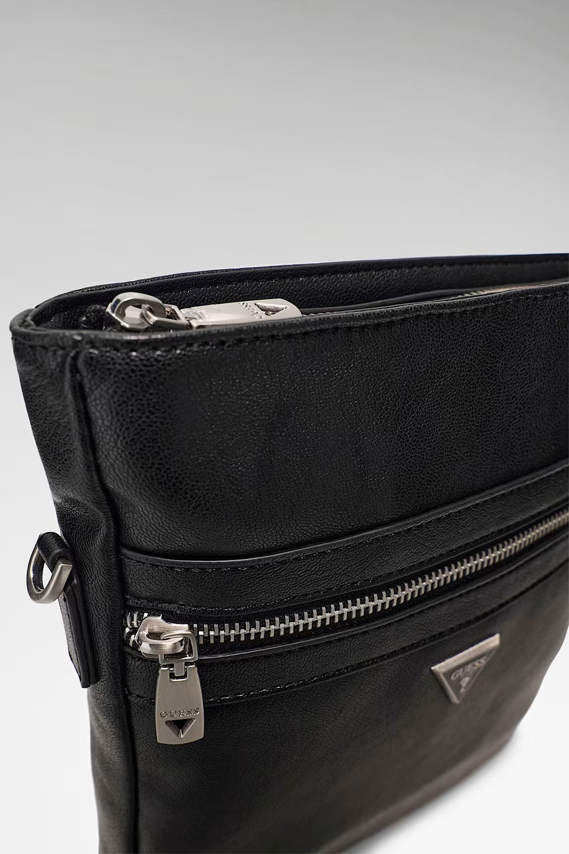 GUESS BERLIN FLAT CROSSBODY BAG
