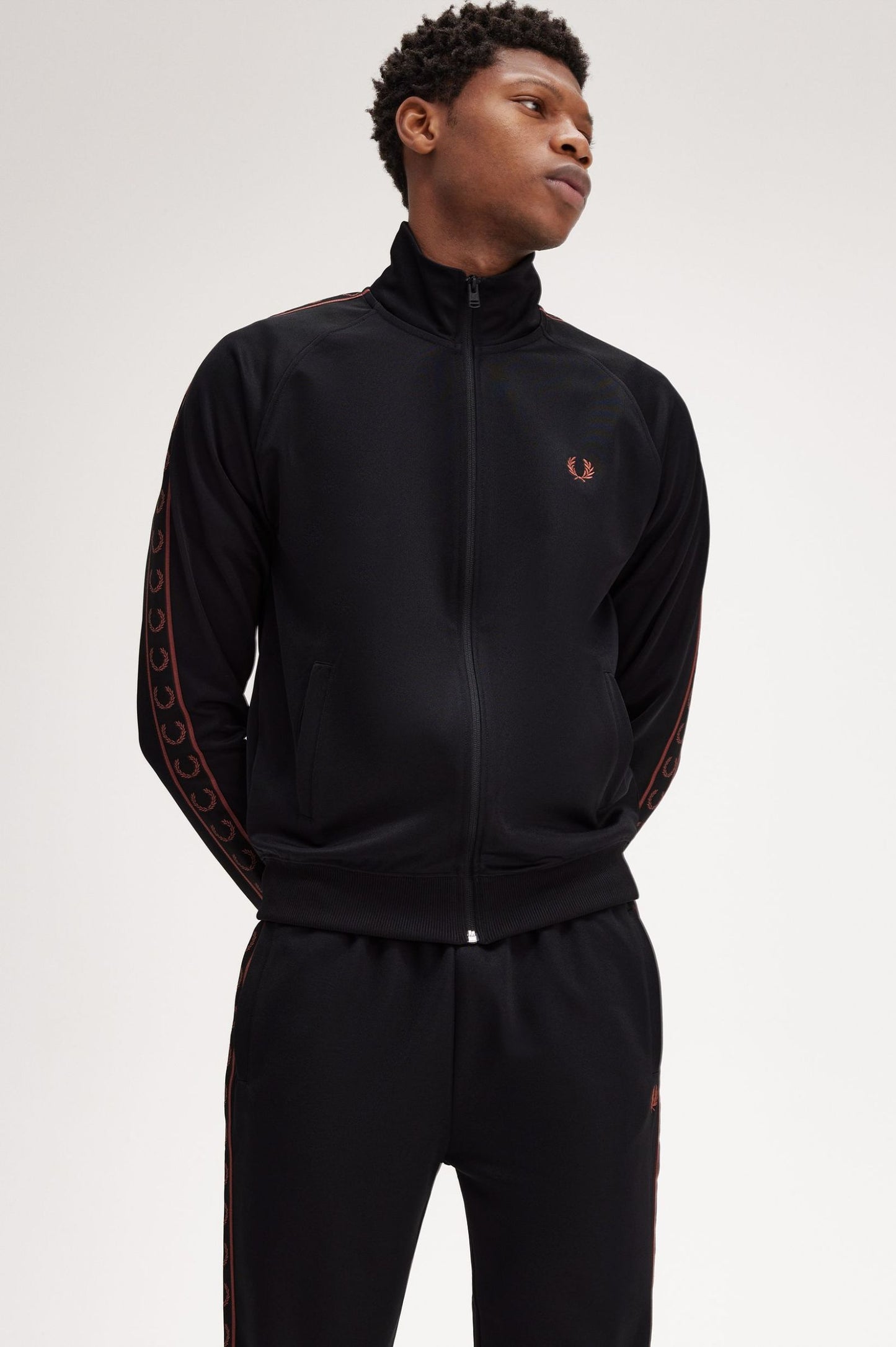 FRED PERRY CONTRAST TAPE TRACK JACKET