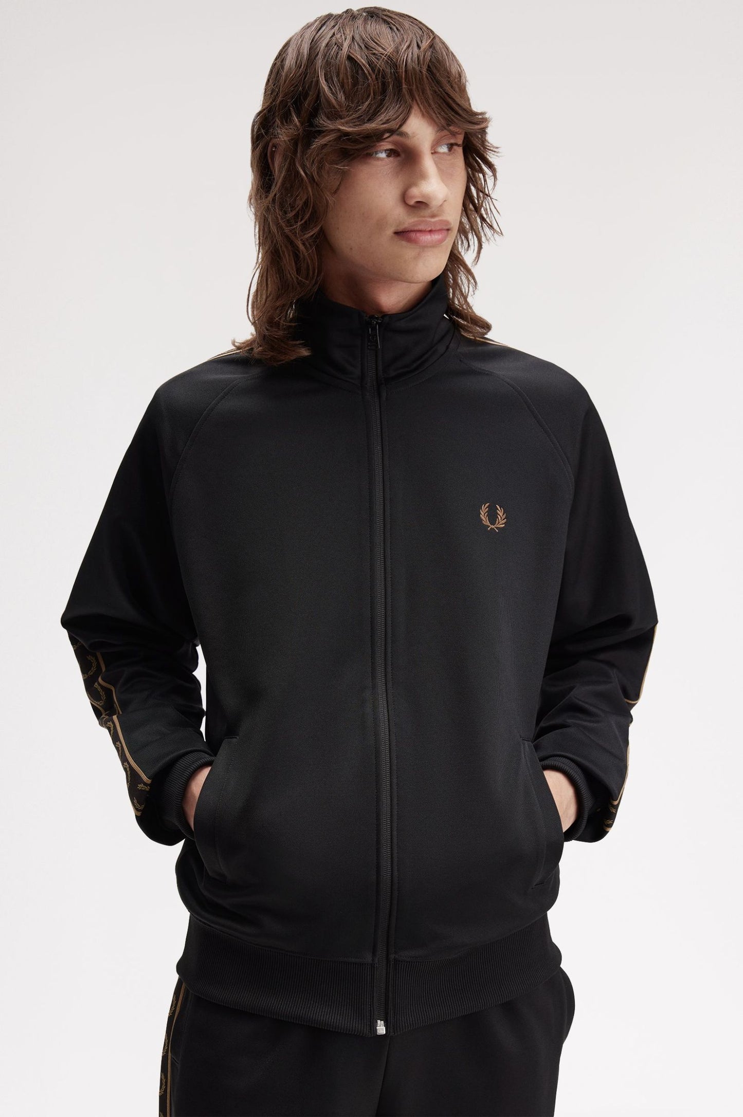 FRED PERRY CONTRAST TAPE TRACK JACKET