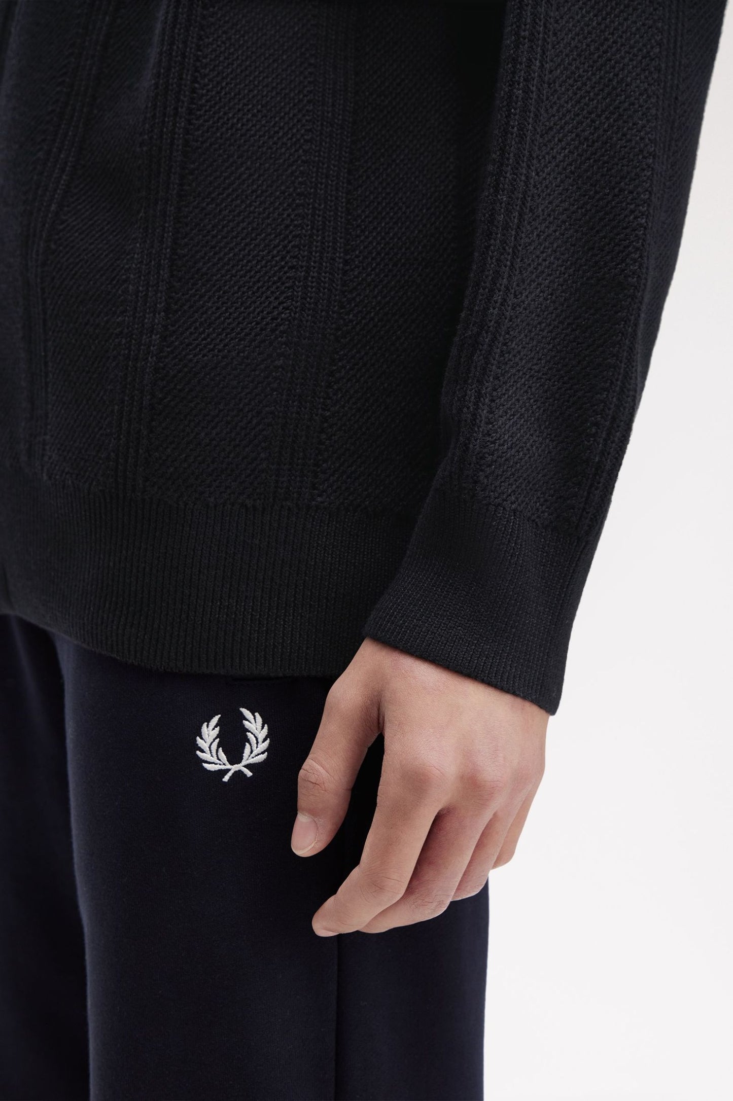 FRED PERRY TEXTURED ZIP THROUGH CARDIGAN