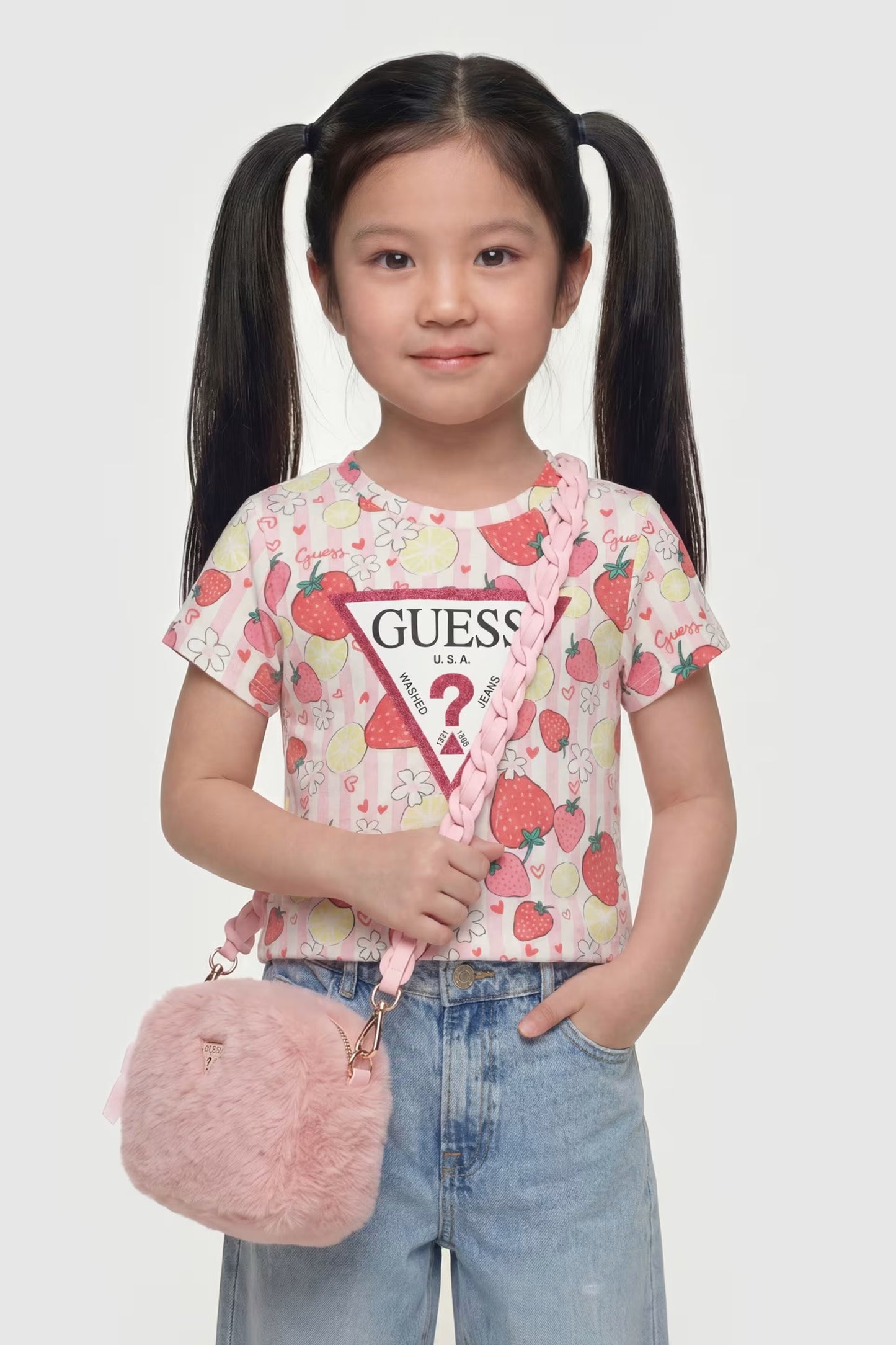 GUESS KIDS TRIANGLE PRINTED T SHIRT