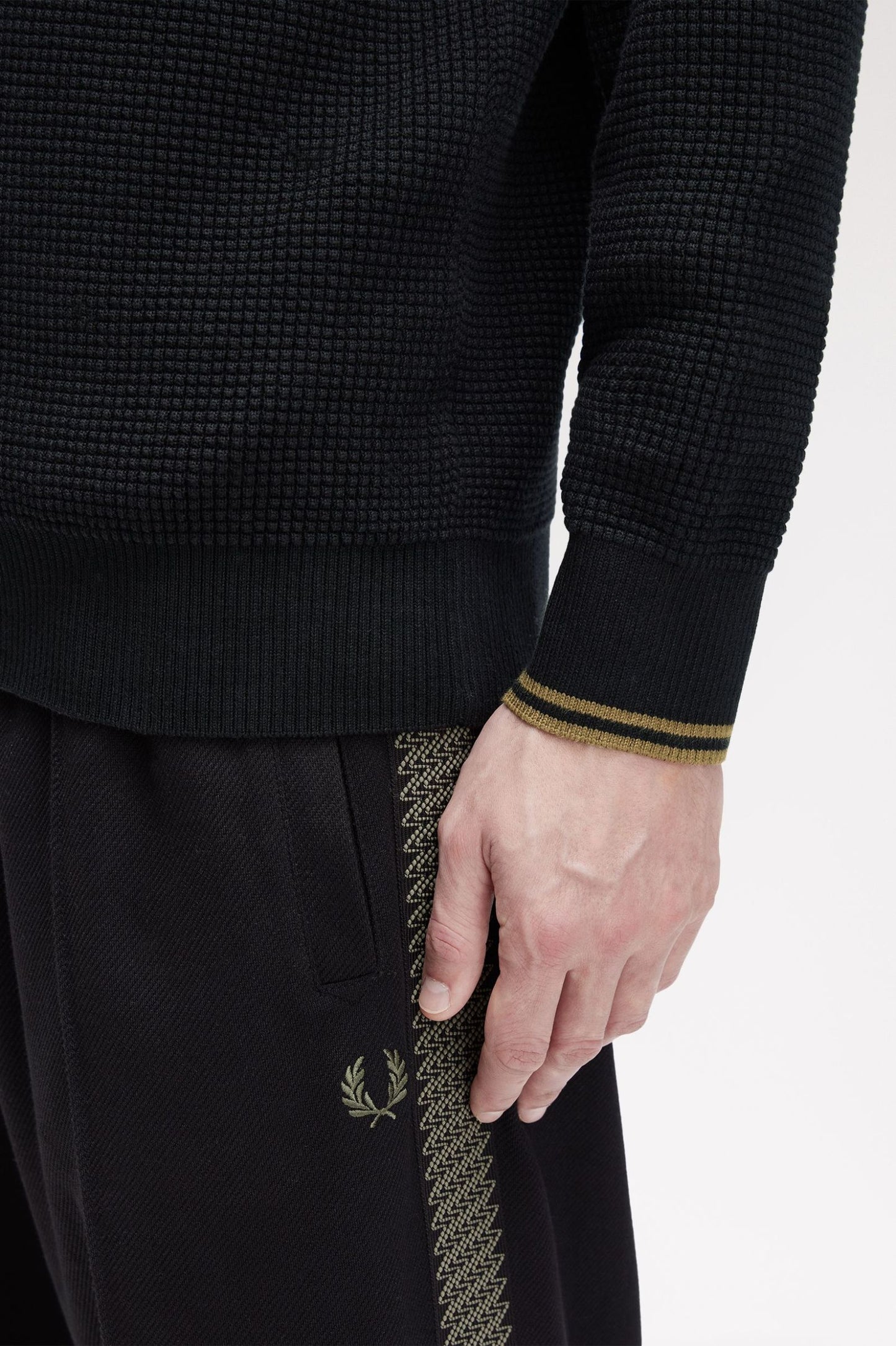 FRED PERRY WAFFLE STICH HALF ZIP JUMPER