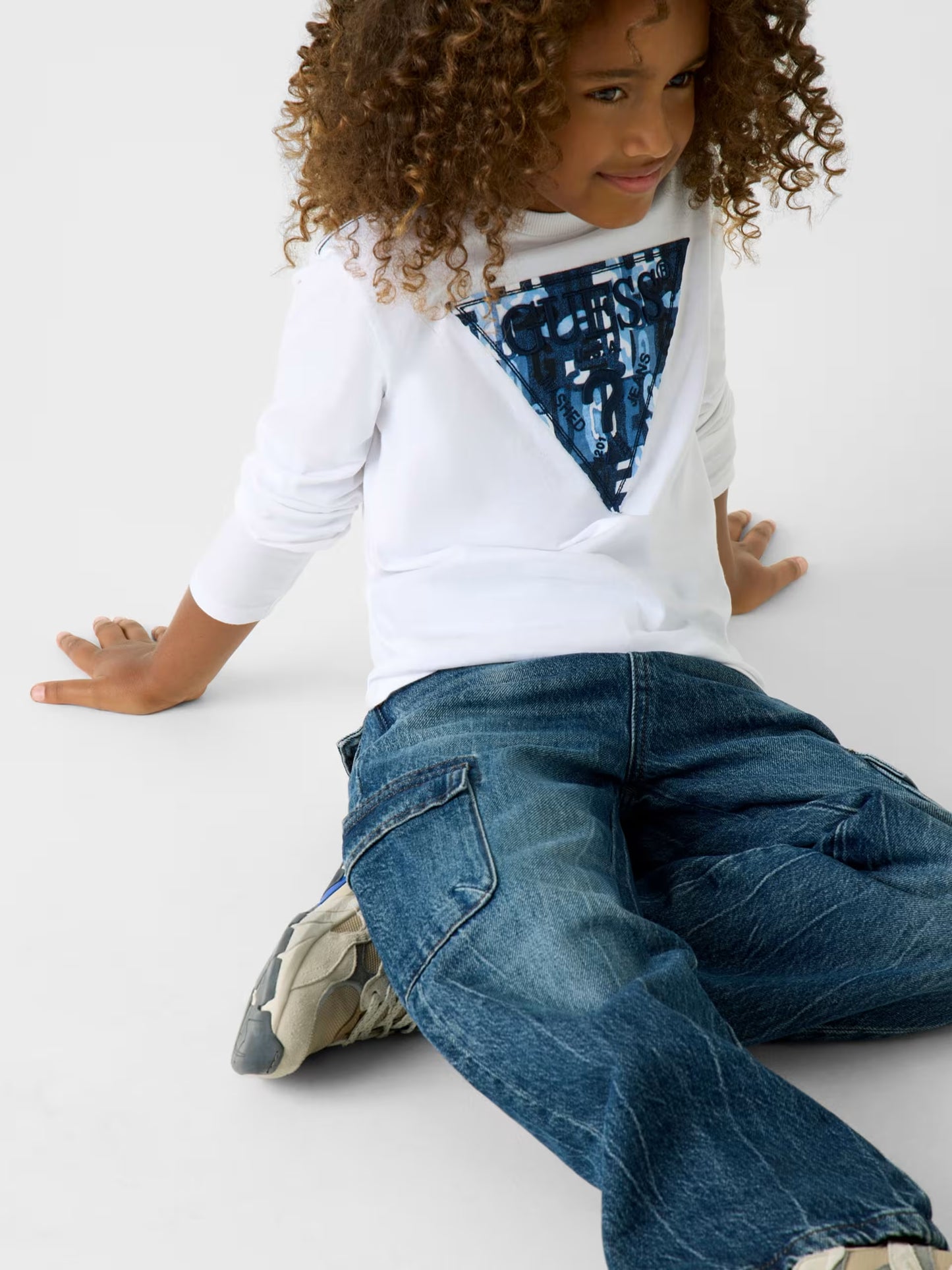 GUESS KIDS TRIANGLE LOGO LS JERSEY