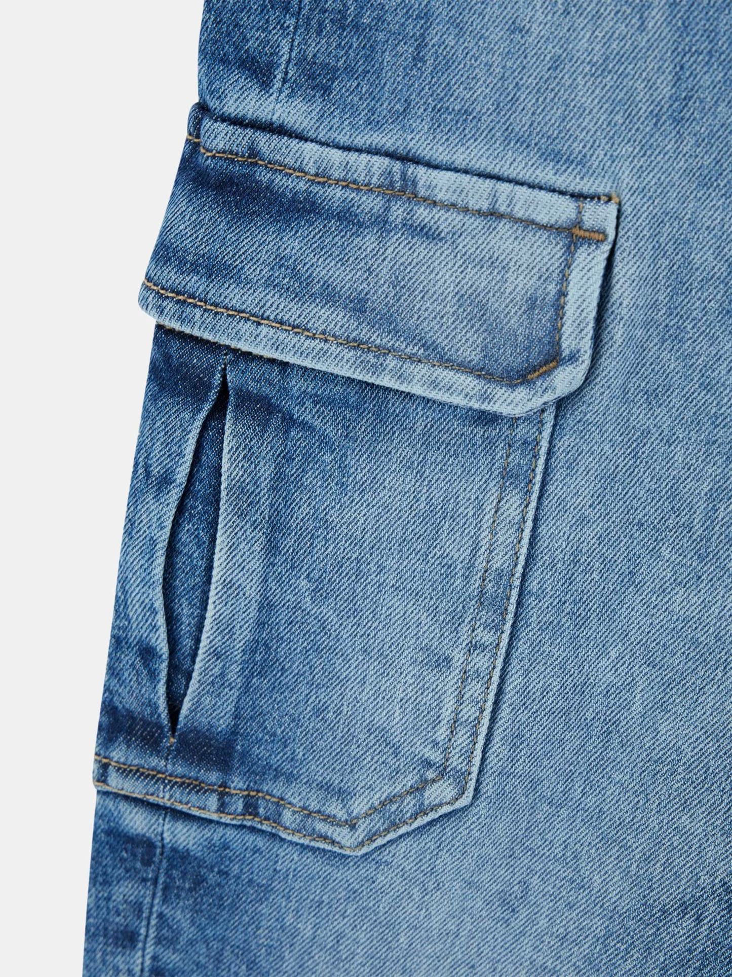 GUESS KIDS OVERSIZE CARGO CMF DENIM PANTS
