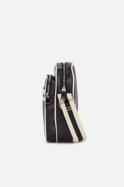 FRED PERRY CLASSIC LEATHER SIDE BAG