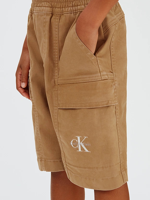 CALVIN KLEIN KIDS ESSENTIAL WOVEN SHORTS
