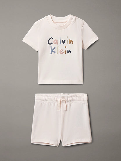 CALVIN KLEIN NEWBORN T SHIRT 7 SHORT SET