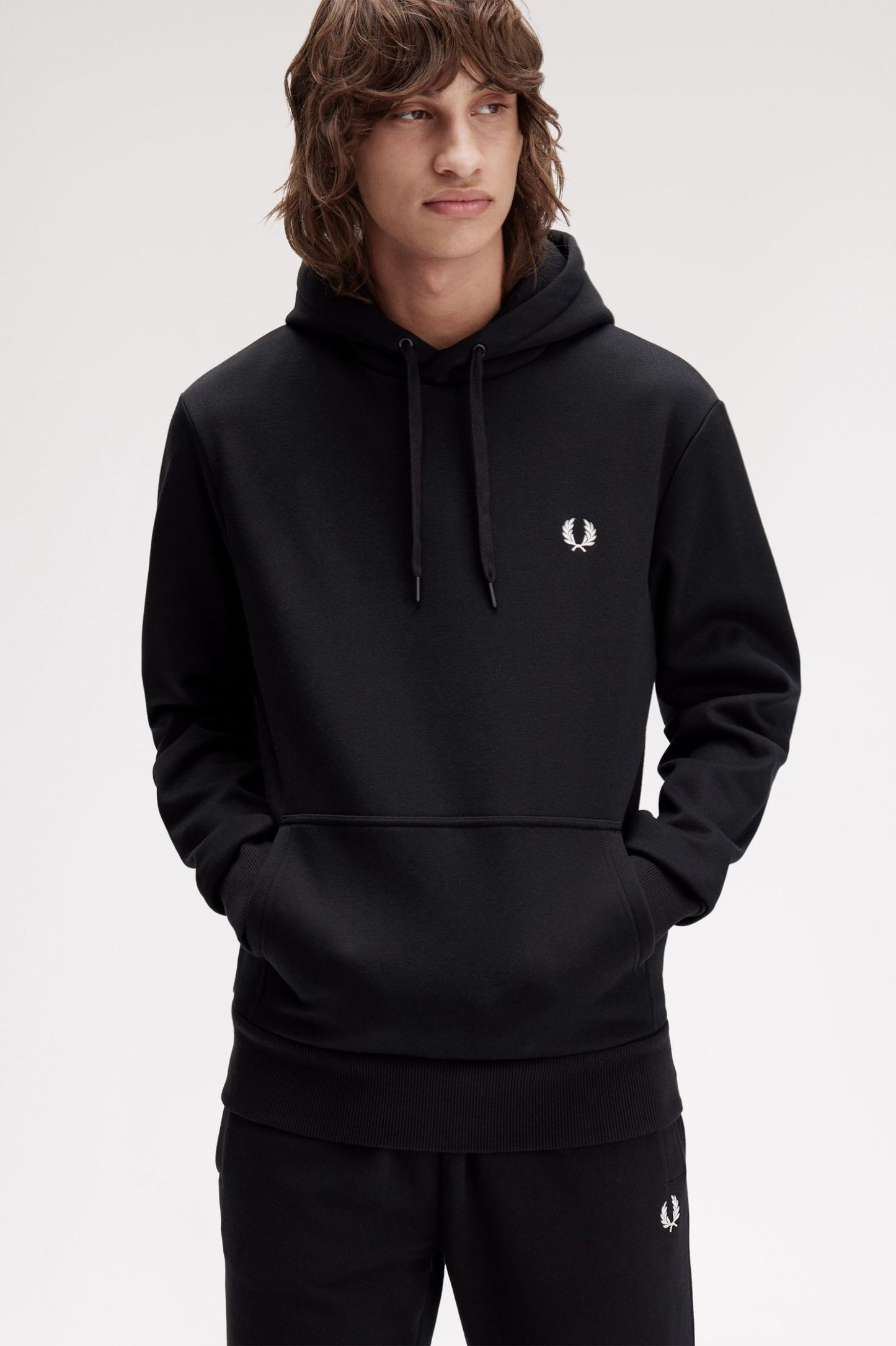 FRED PERRY BOLD BRANDING HOODED SWEATSHIRT