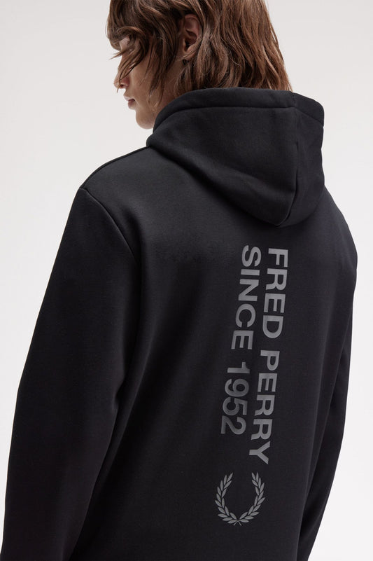 FRED PERRY BOLD BRANDING HOODED SWEATSHIRT