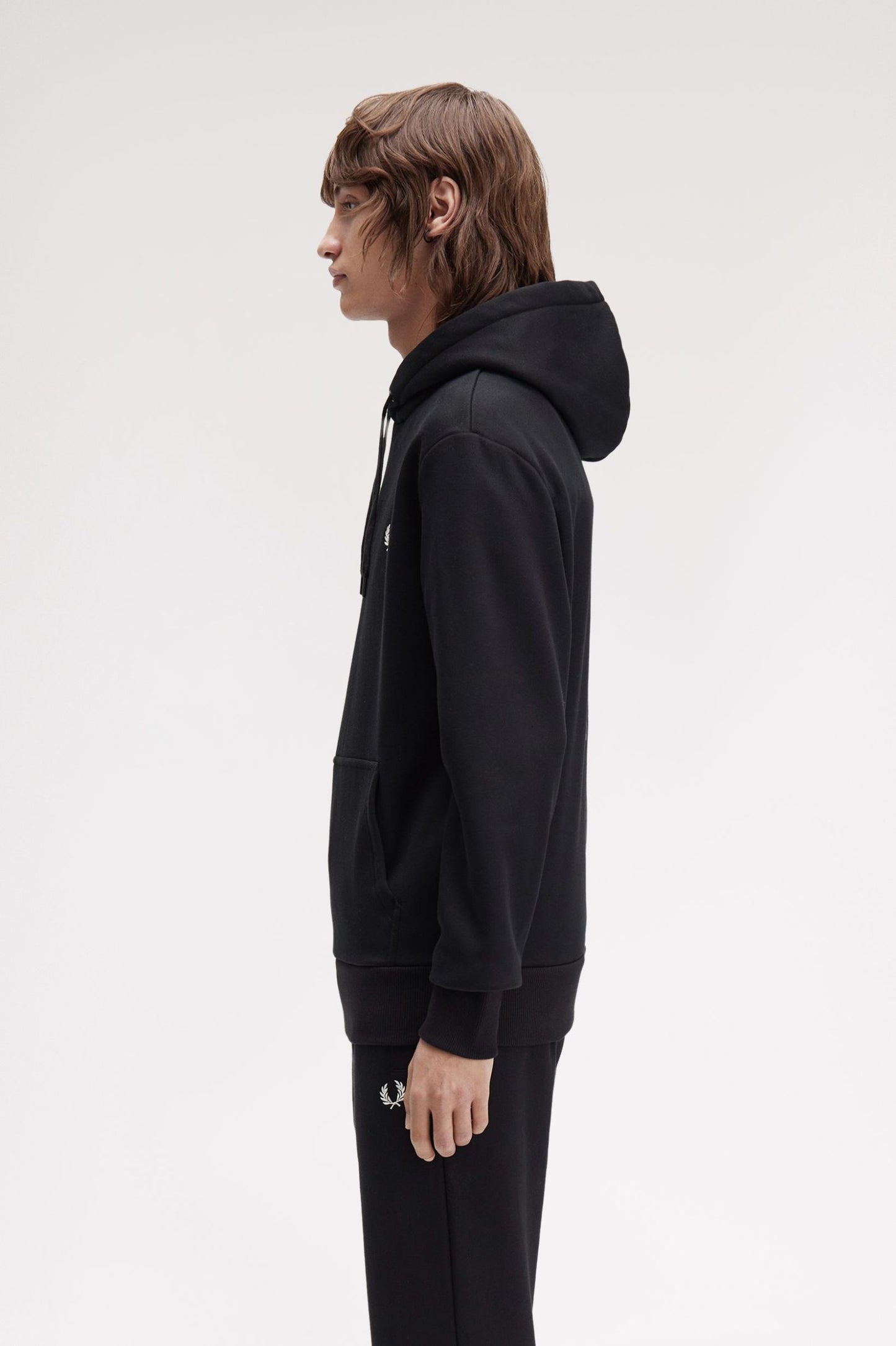 FRED PERRY BOLD BRANDING HOODED SWEATSHIRT