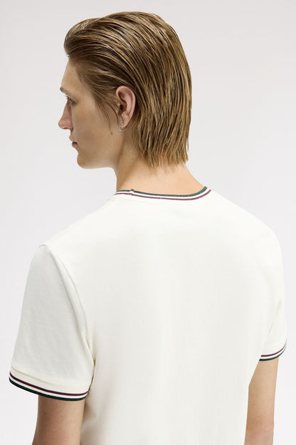 FRED PERRY TWIN TIPPED T SHIRT