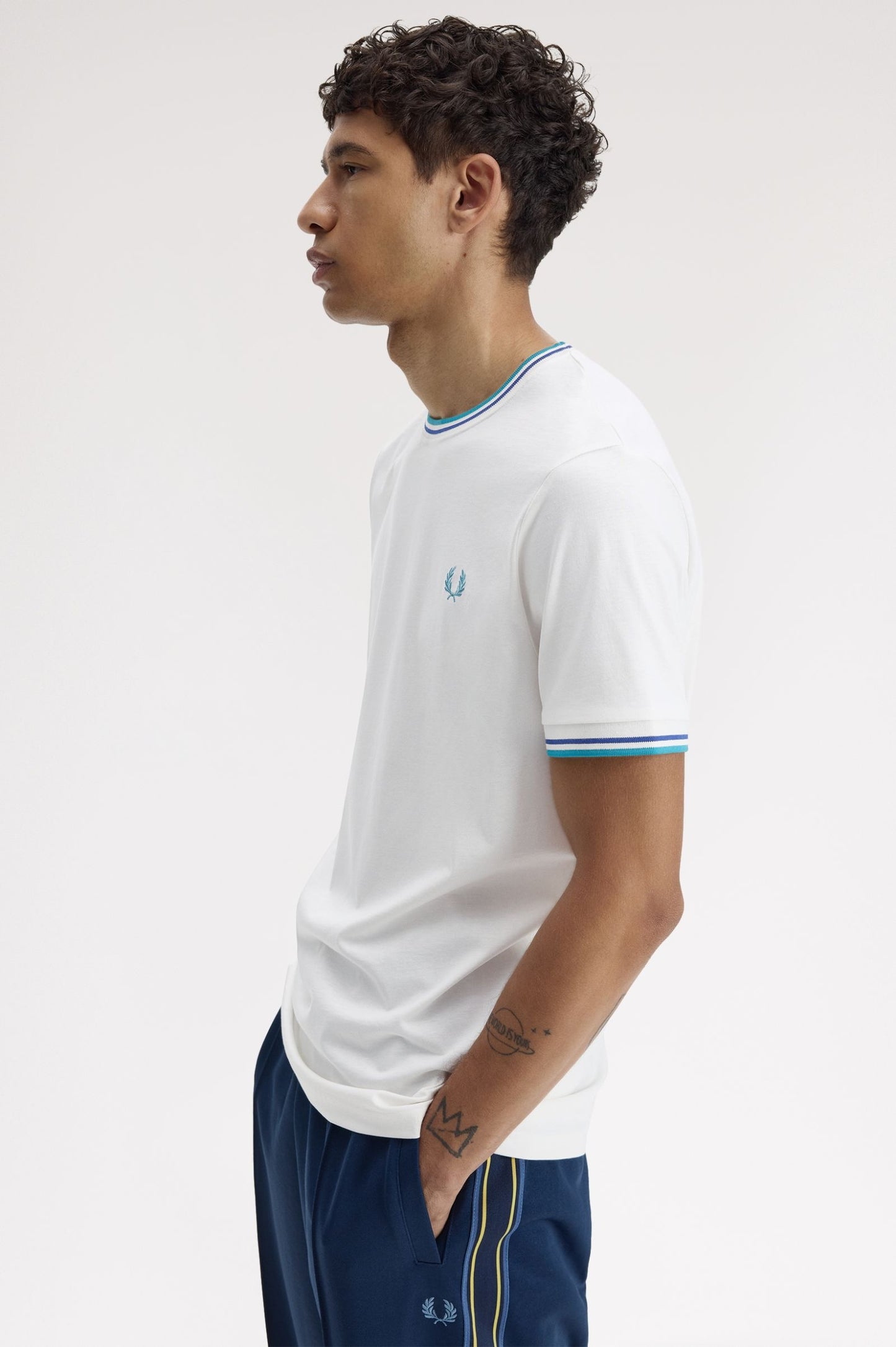 FRED PERRY TWIN TIPPED T SHIRT