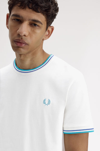FRED PERRY TWIN TIPPED T SHIRT