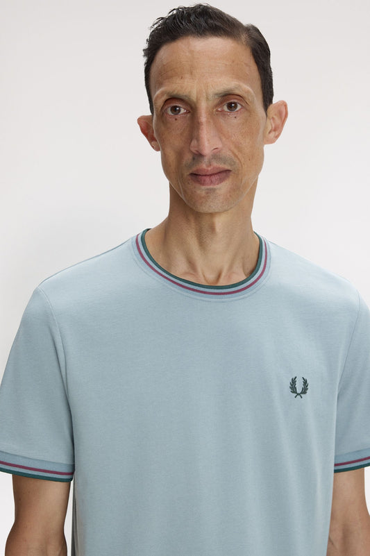 FRED PERRY TWIN TIPPED T SHIRT