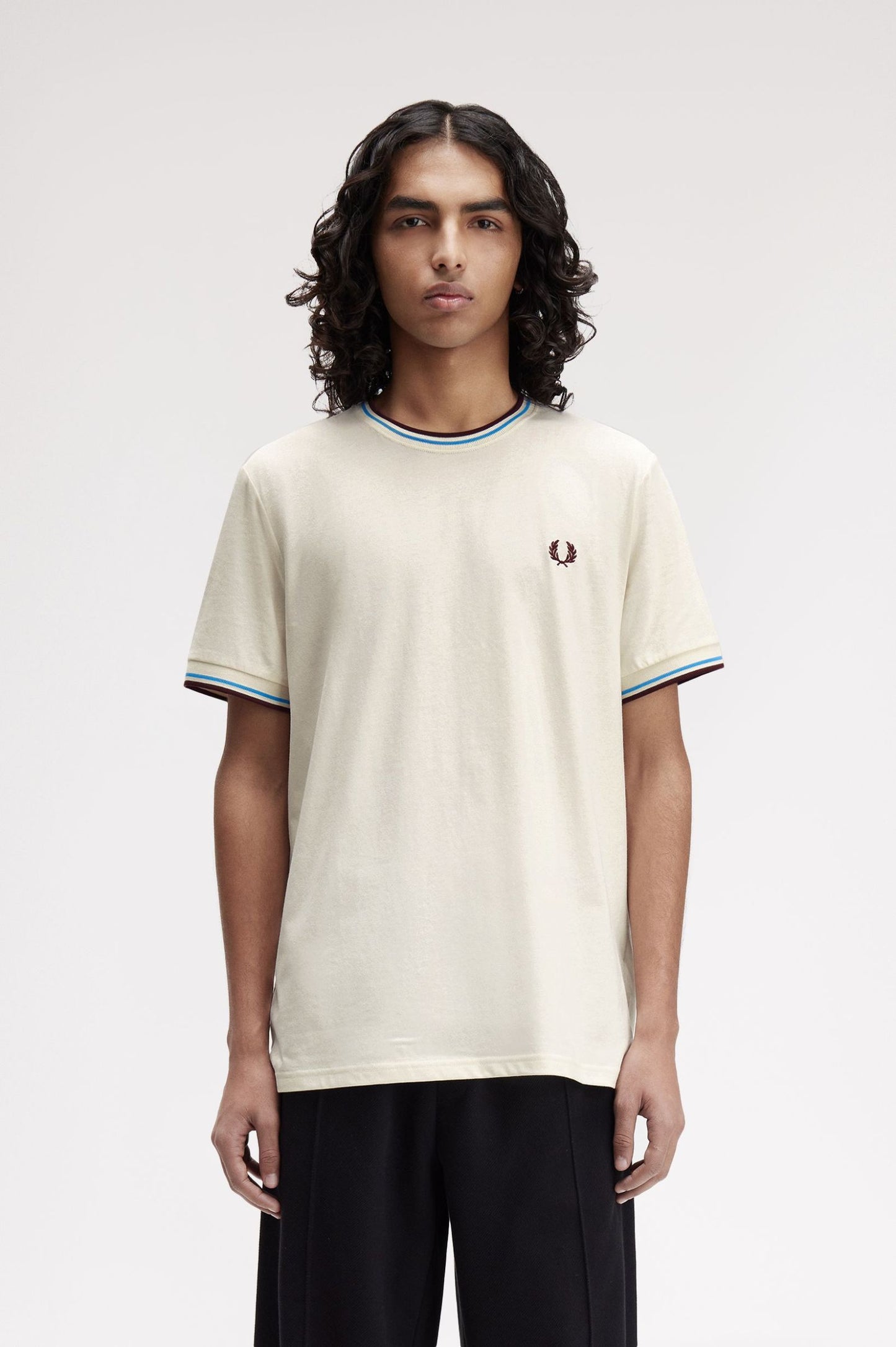 FRED PERRY TWIN TIPPED T SHIRT