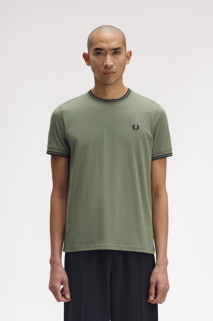 FRED PERRY TWIN TIPPED T SHIRT