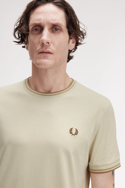 FRED PERRY TWIN TIPPED T SHIRT