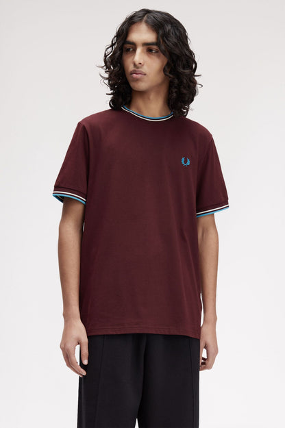 FRED PERRY TWIN TPPED T SHIRT