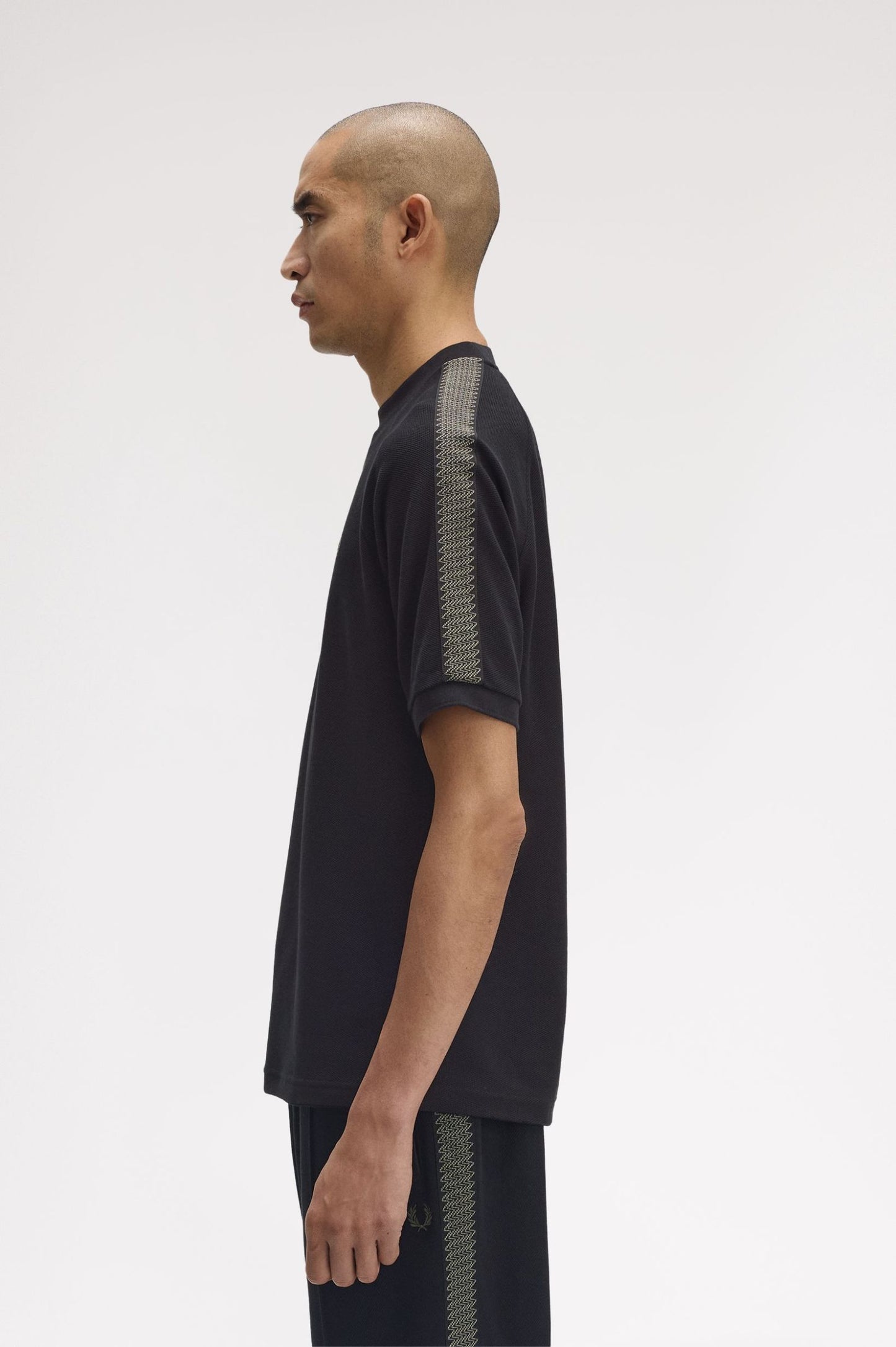 FRED PERRY TENNIS GRIP TAPED T SHIRT