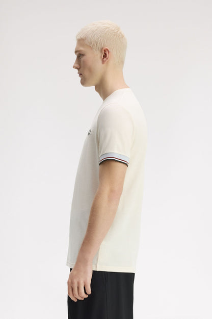 FRED PERRY TWIN TIPPED CUFF T-SHIRT