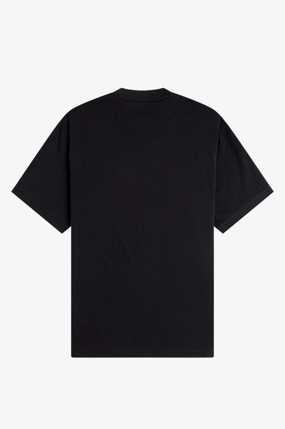 FRED PERRY BOXY GRAPHIC T SHIRT