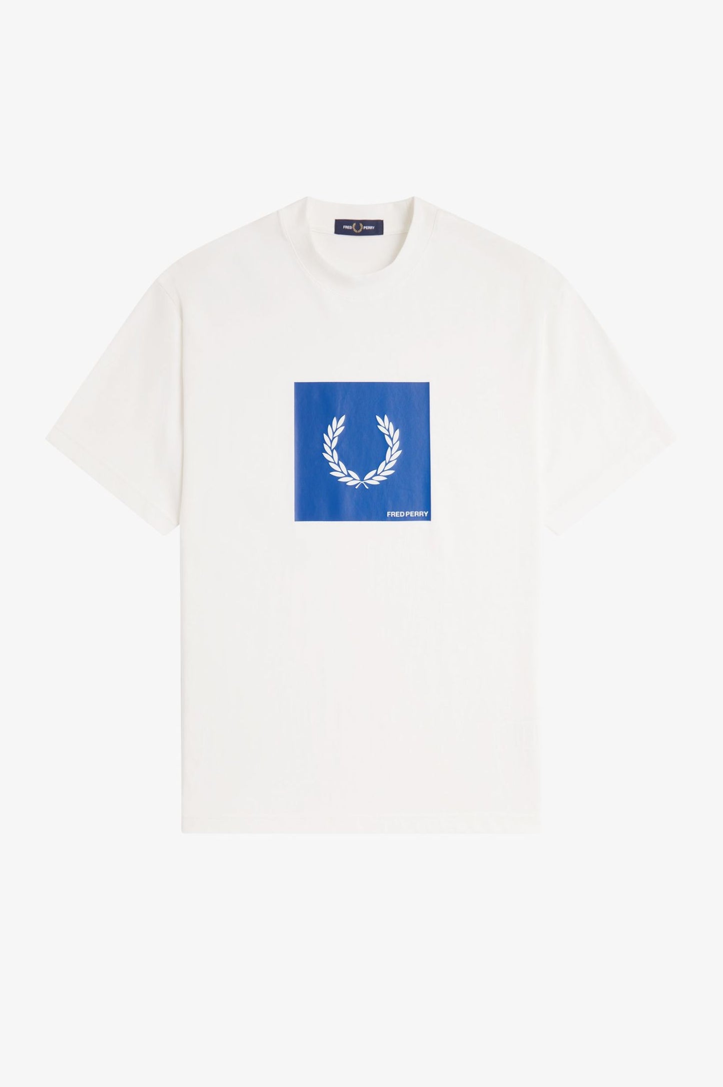 FRED PERRY BOXY GRAPHIC T SHIRT