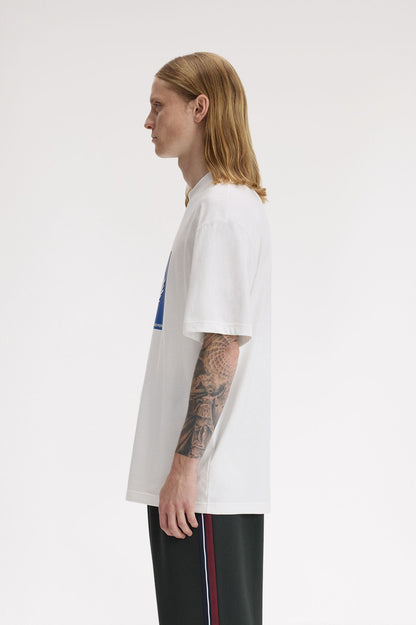FRED PERRY BOXY GRAPHIC T SHIRT