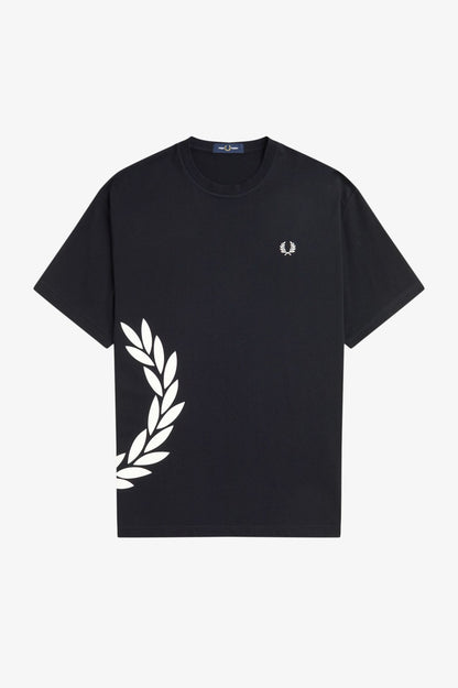 FRED PERRY TEXTURED LAUREL WREATH T SHIRT