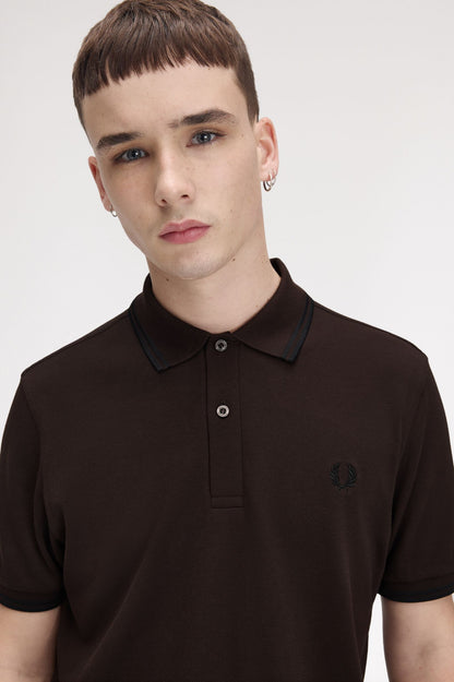 THE FRED PERRY TWIN TIPPED  SHIRT