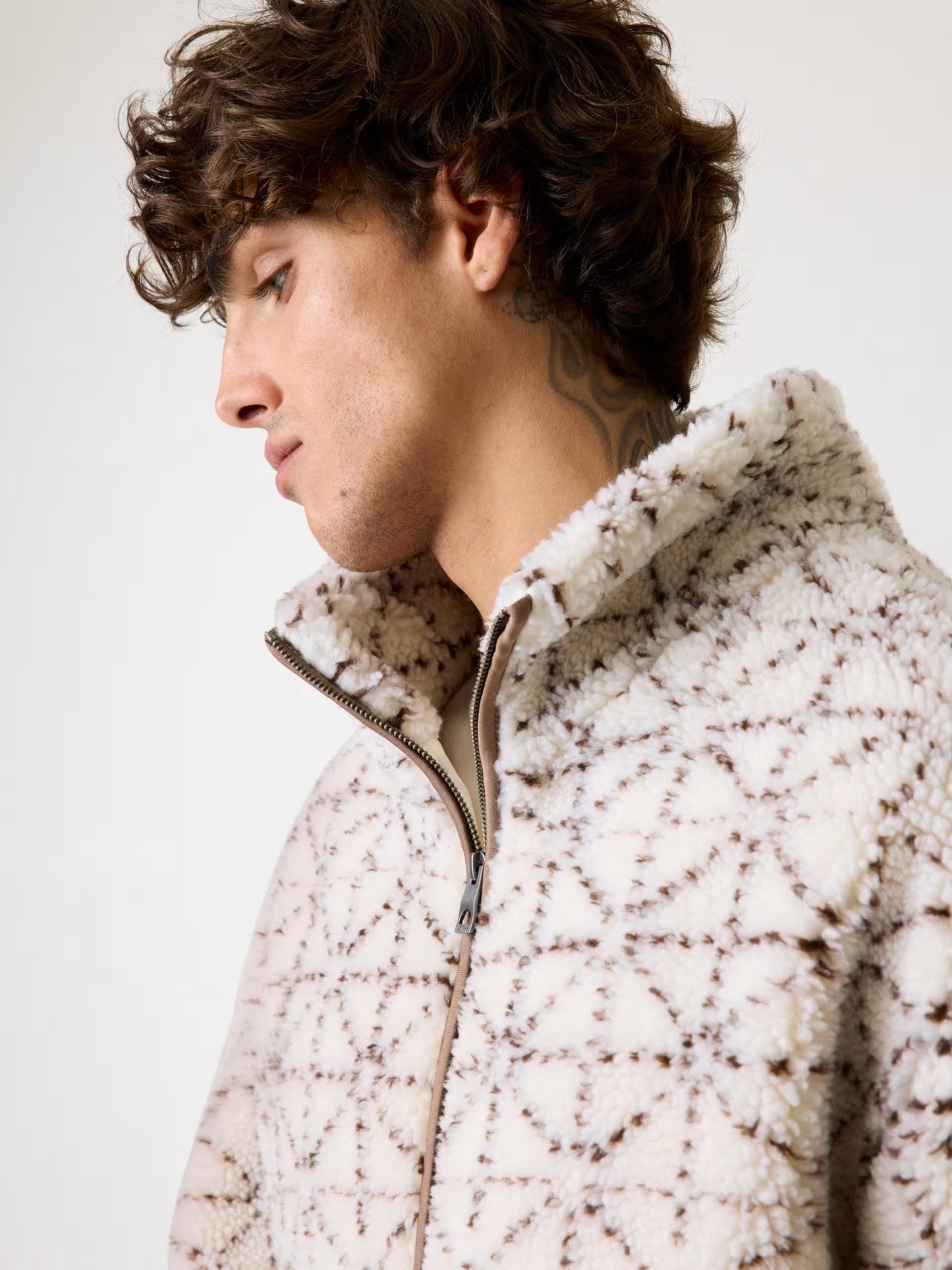 GUESS JEANS SOLDIER SHERPA JACQUARD JACKET